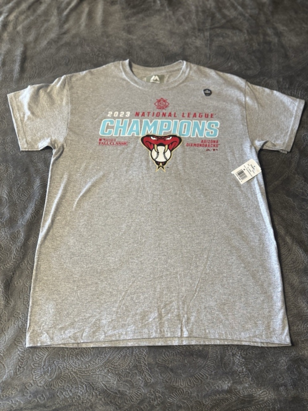 New with tags Arizona Diamondbacks 2023 National League Champions T-Shirt.